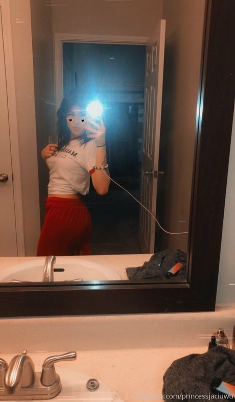 jacikitten star nude img