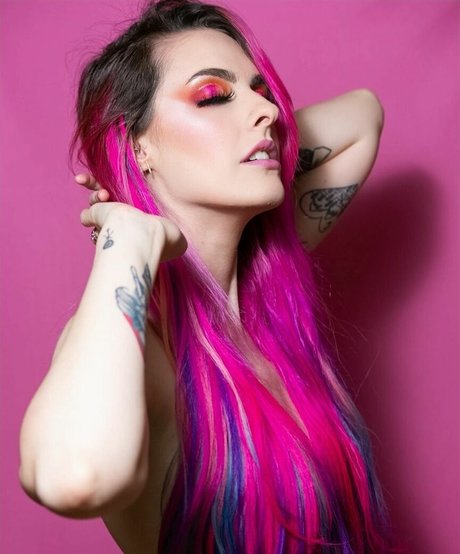 Karen Bachini pornstar top img