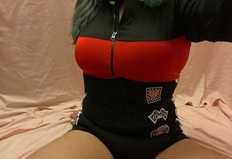 mochicecreammm star free pictures