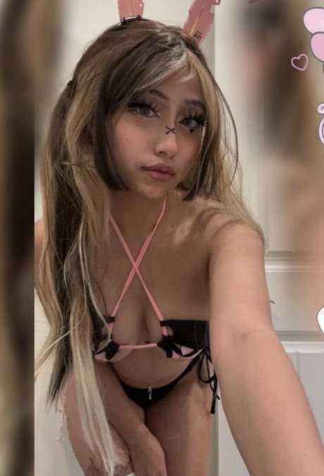 cinamonbunni nudes actress img