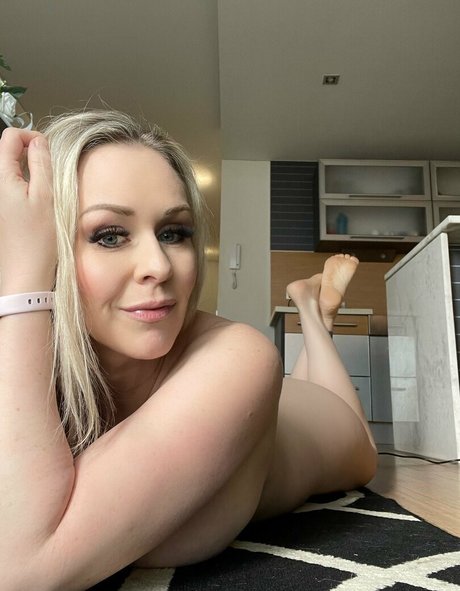 Miss Anna Monroe pornographic actress image