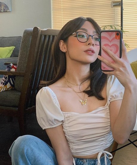 honeebelle model erotic img