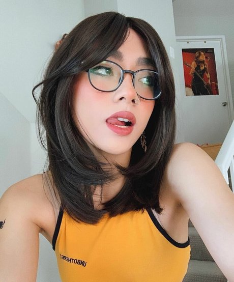 honeebelle art actress img