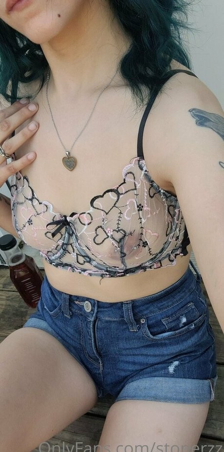 stonerzz star sex photos