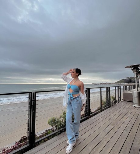 Ava Kolker pretty pornstar photos