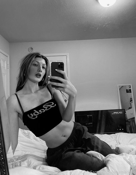 alanamariexo pornographic model pictures