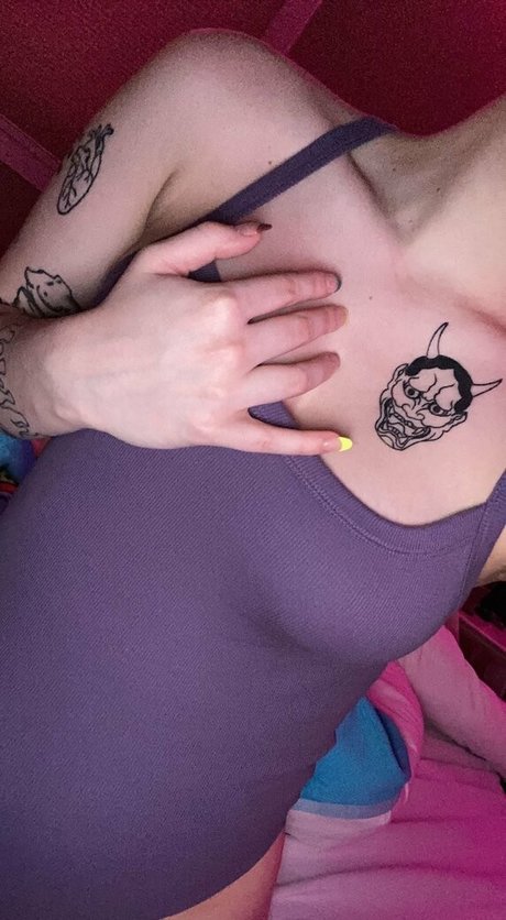 addisonchrome model pretty pic