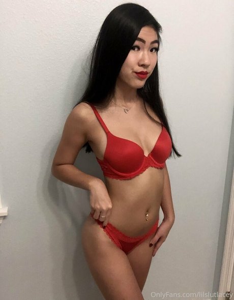 lilslutlacey model free photo