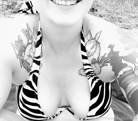 heavyrubberette nice model gallery