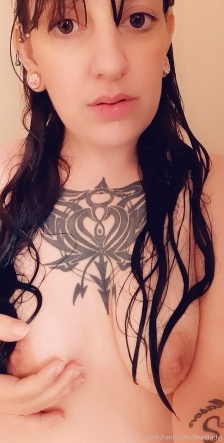 Lewdladyj pretty actress archive