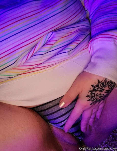 thequeenhasarrived model porn photo