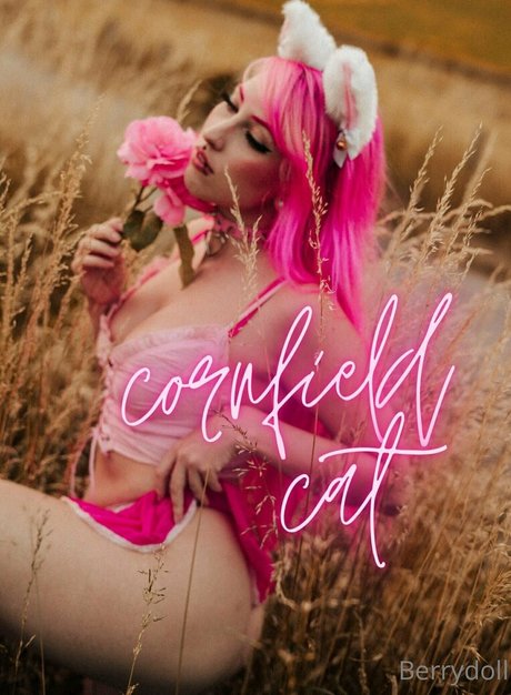 berrydoll sexy pornstar img