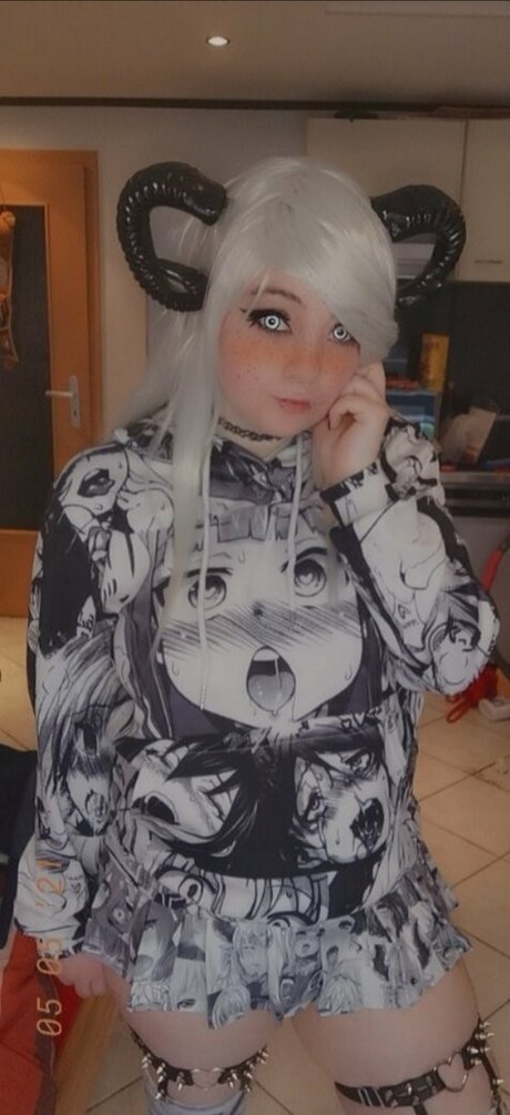 tiktok stars onlyfans beautiful nude photos