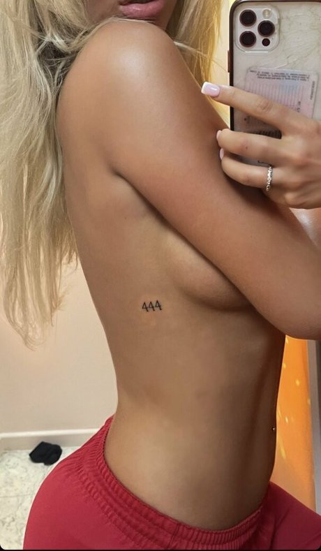 Amber Woods model xxx image