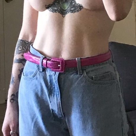 Youngfreckle actress photos