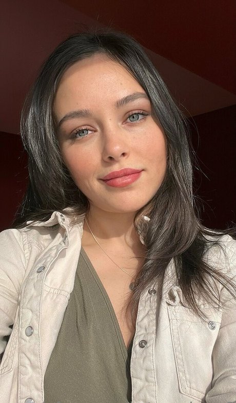 Kjaneway top model pics