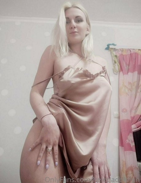 helenadolphin sex model pictures