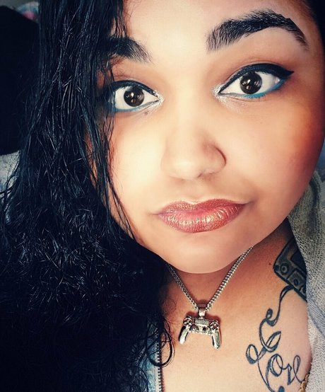 goddesskonata model adult archive