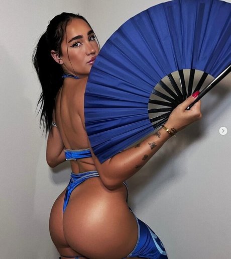 Verity Miller xxx actress picture