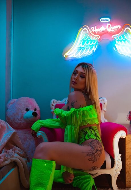 kupakizi pornstar adult photos