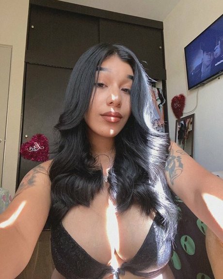 amywinos10 pretty model archive