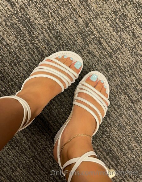 Msprettyfeet star top archive