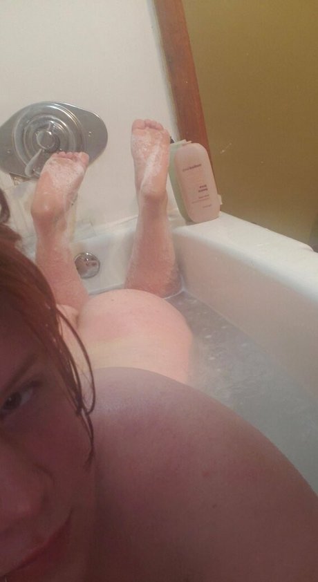 ftmincubus model sex photo