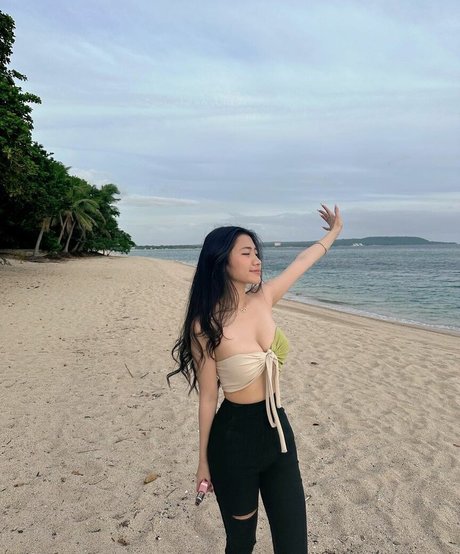 Caroline Lapena pornstar photos