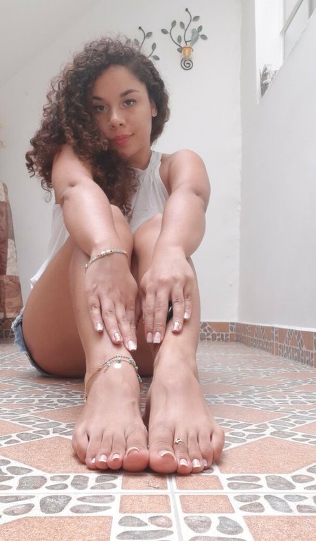 gia sauvage hd actress pictures