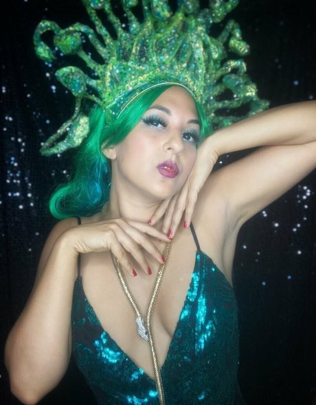 adorabellefree model gallery