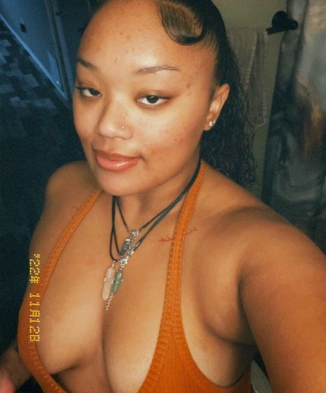 blasianhoney__ exclusive actress photo