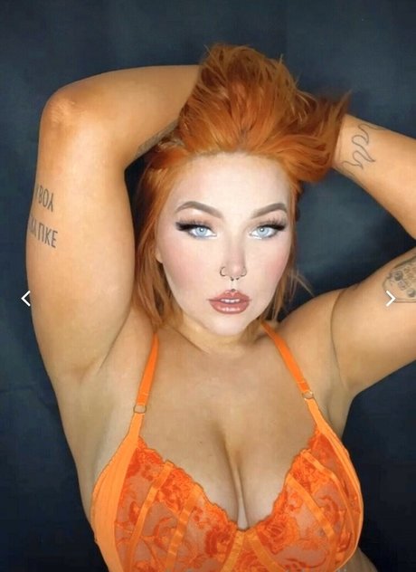 Charli Evans star beautiful pic