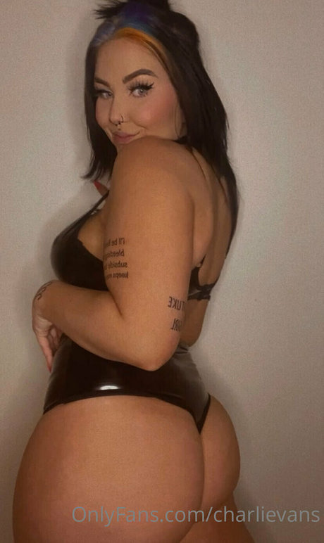 Charli Evans pornstar nice pictures