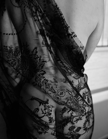 belle hella adult star img