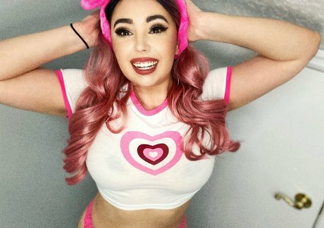 vixenvixie model erotic gallery