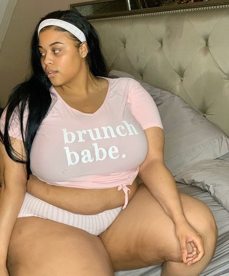 goth onlyfans erotic pic