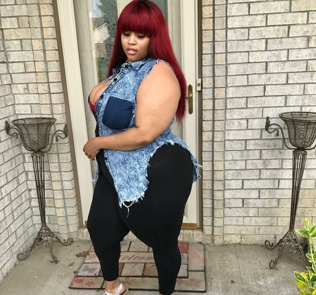 Jasmine Gunn perfect pornstar galleries