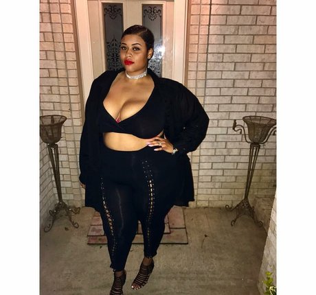 Jasmine Gunn xxx actress galleries