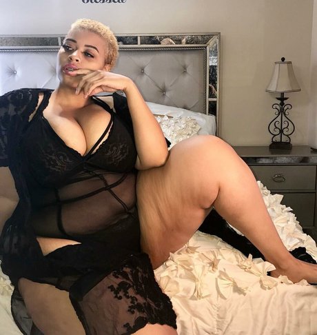 Jasmine Gunn sex actress gallery