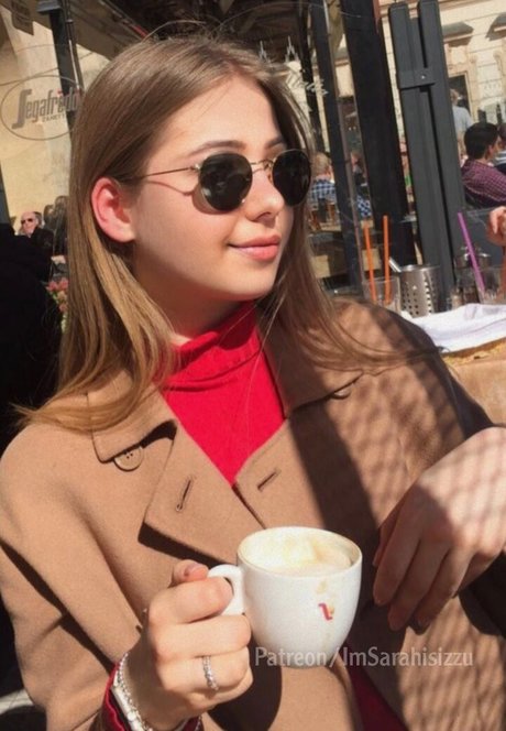 ImSarahisizzu star nice images