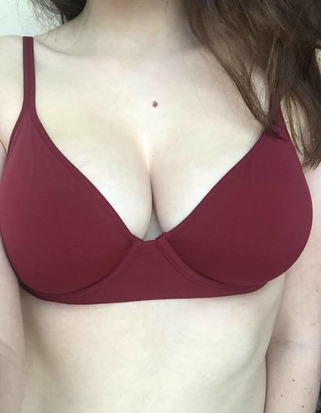 arielleadams08 naked star archive