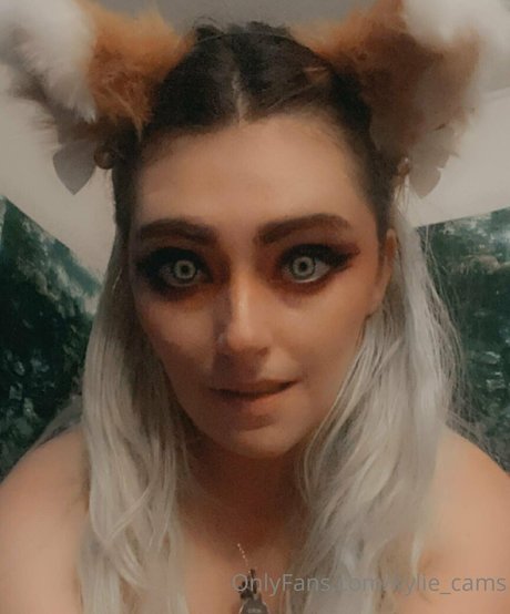 kylie cams exclusive star img