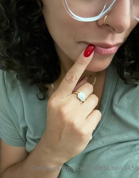 barefootbunny3456 porn star pic