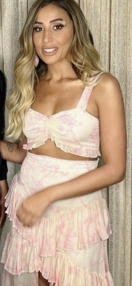 Dina El Sherbiny perfect model pic