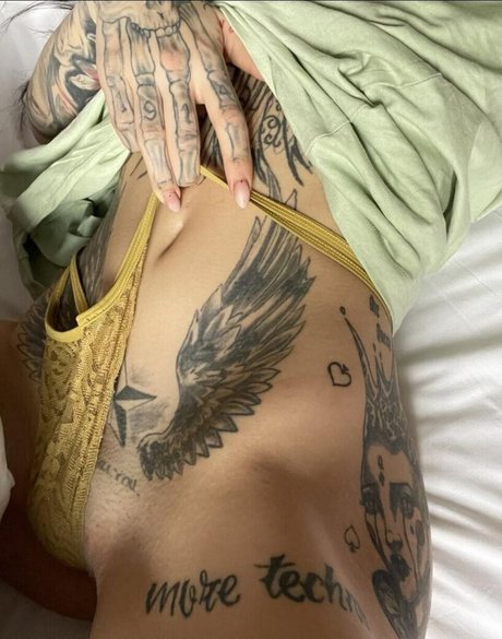 Tattstoner nudes model img