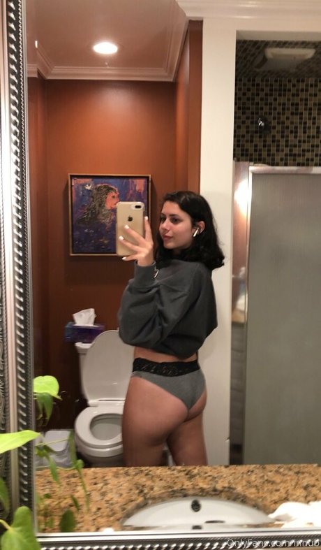 asshole onlyfans nude pictures