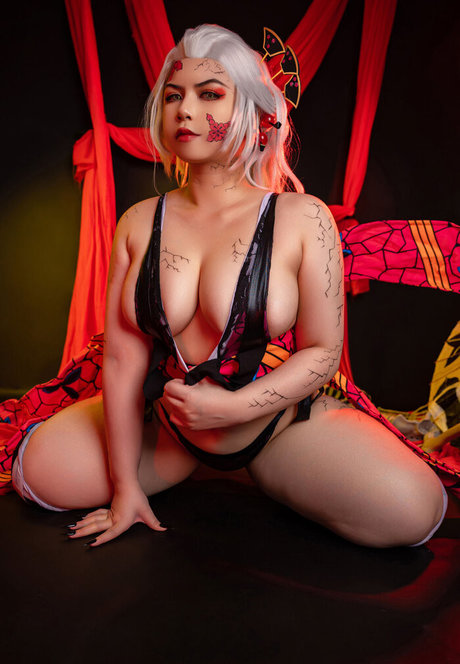 Uy Uy erotic model img