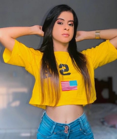 Daniele Lopes pornstar erotic image