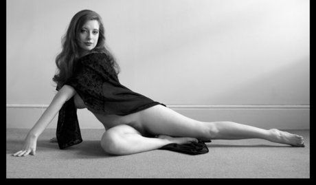 Sarah M Faire sexy model images