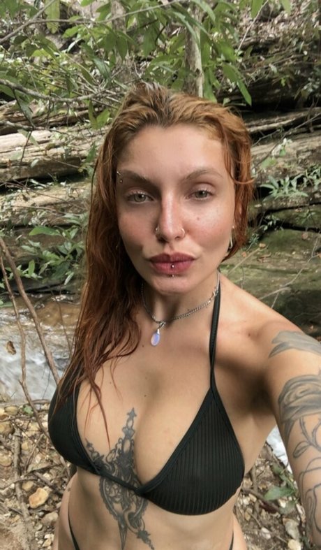 Bellasuicide pornographic star photos